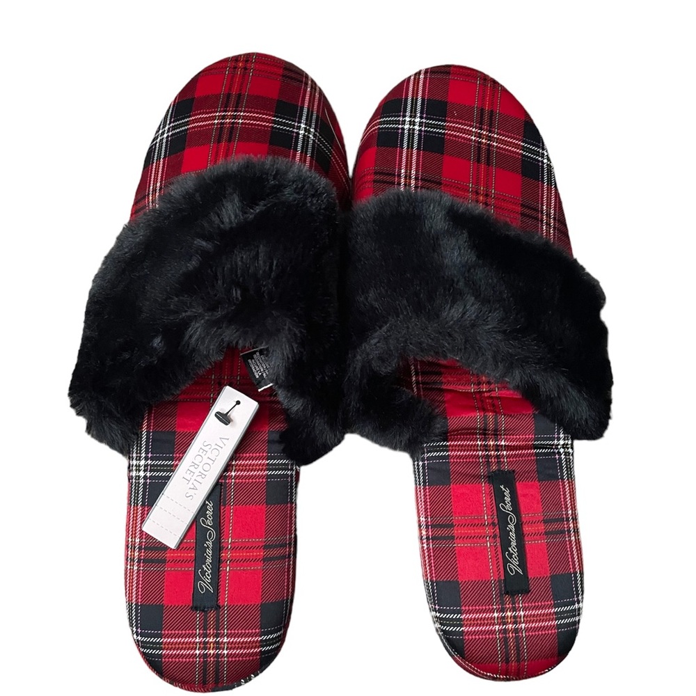 NWT Victoria’s Secret Satin Plaid Christmas Holiday Slippers (size L) (8, 9, 10)